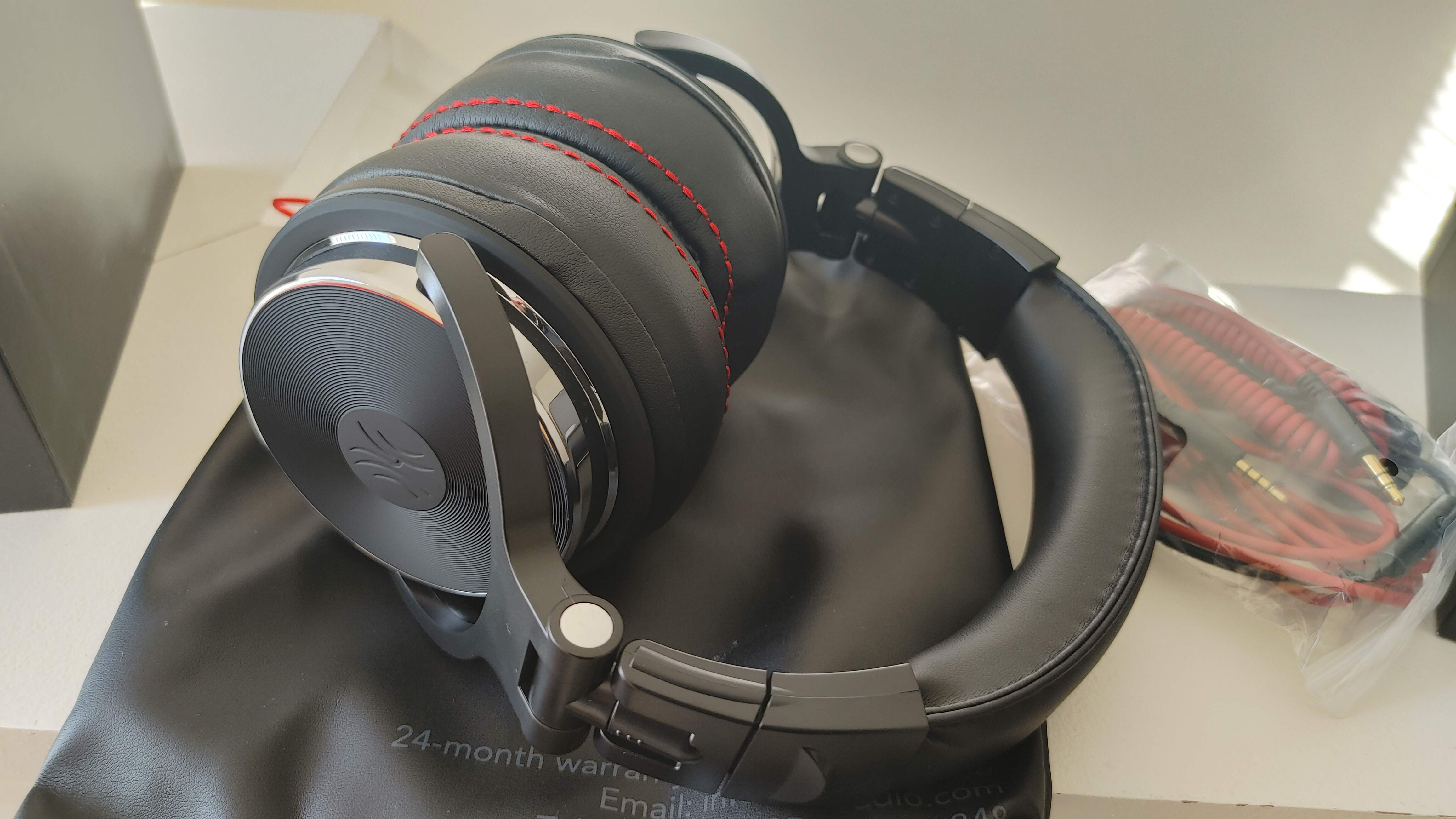 OneOdio Pro 50 Studio Review Affordable Headphones With Massive