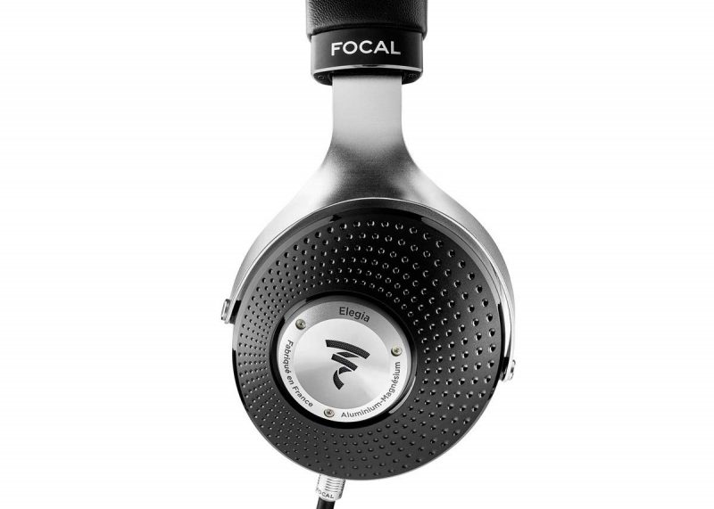 Deal: Get $200 Off One Of The Best Closed Back Headphones For Audiophiles!