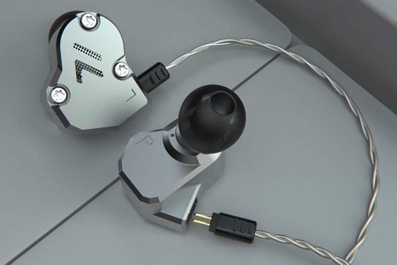 Deal: You Only Have One Day To Get 50% Off Of These Highly-Rated Triple Driver Earphones!