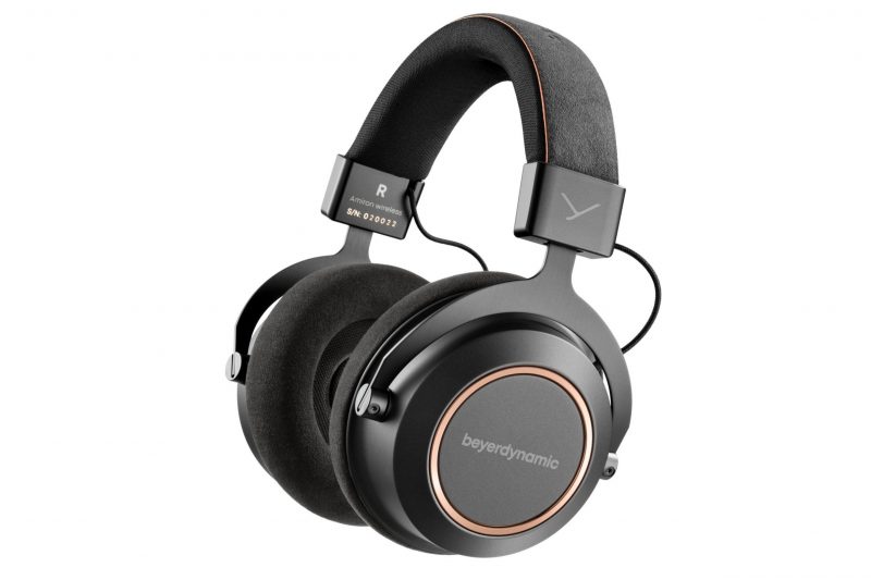 Beyerdynamic Amiron Wireless Copper Review:‌ These Extraordinary Bluetooth Headphones Are Breathtaking!