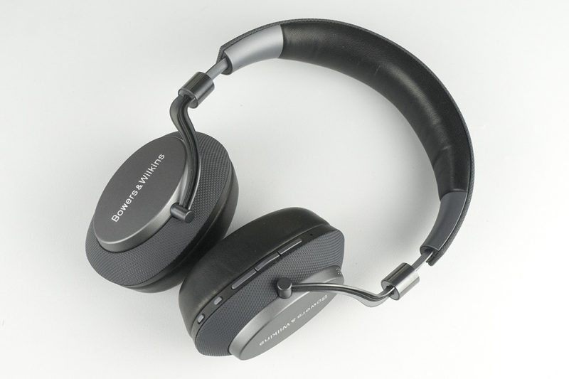 These Bowers & Wilkins Noise Cancelling Headphones Are A Whopping 43% Off!