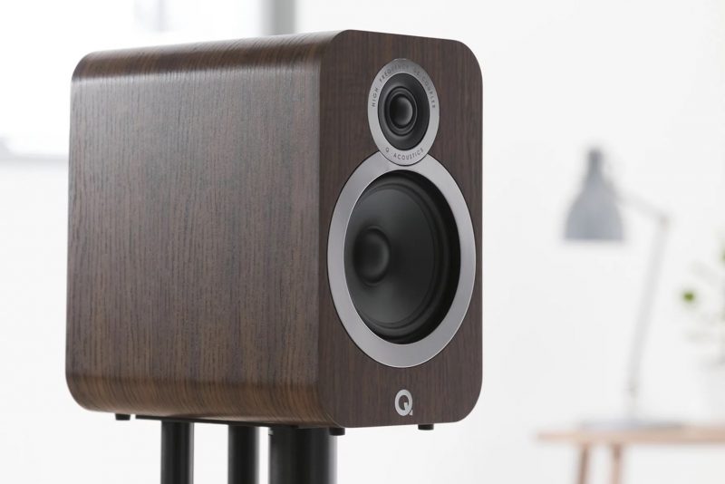 The “Best Bookshelf Speaker Of 2019” Is Real Cheap Right Now!