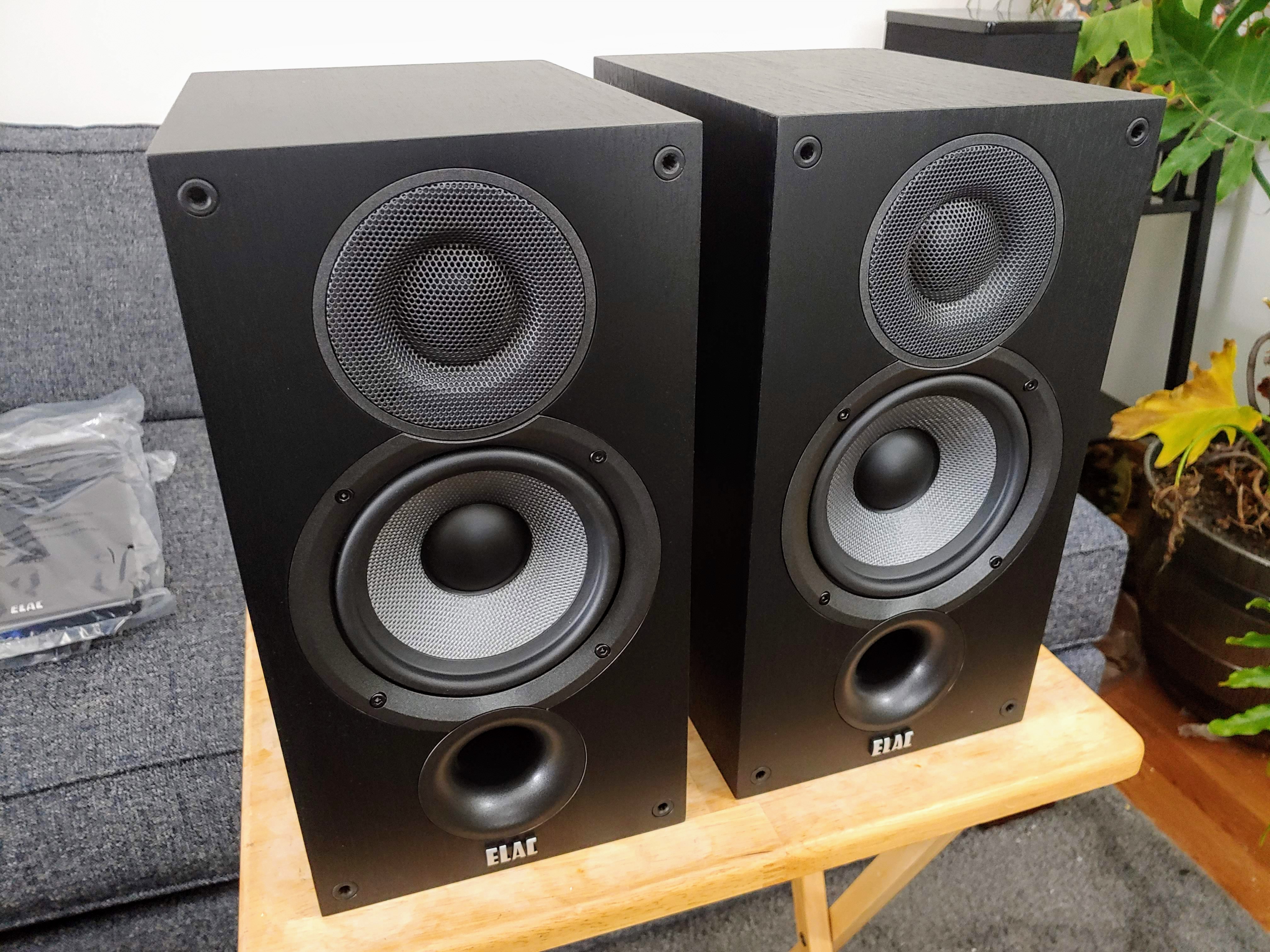 Outstanding! The Best Bookshelf Speakers Under $500 (2021) - HIFI Trends