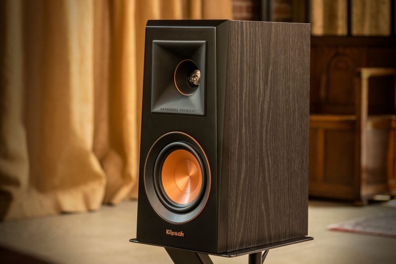 Klipsch RP-600M Reference Premiere Bookshelf Speaker Review: We’re Delighted By These Tremendous Performers!