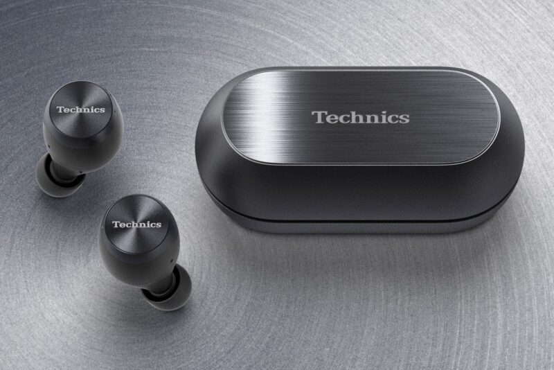 Technics EAH-AZ70W Review: These Noise Cancelling Wireless Earbuds Are Still Among The Best!