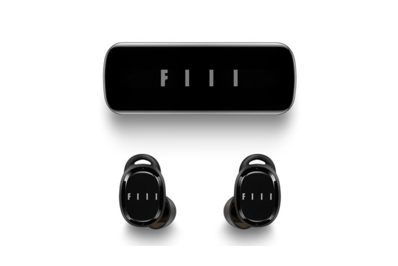FIIL T1XS True Wireless Earbuds Review: Bargain Buds With Tons Of Flagship Features!