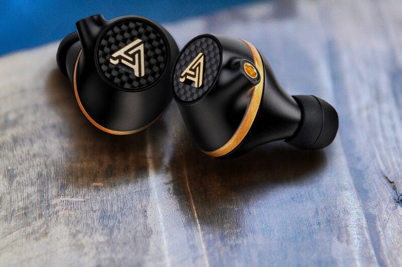 Audeze Euclid Closed-Back Planar IEM Review: Astonishing Planar Magnetic Headphones That Fit In Your Pocket!