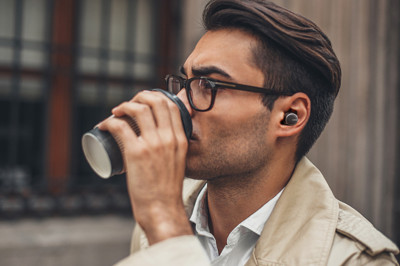 These $48 Samsung/AKG True Wireless Earbuds With Noise Cancellation Are The Best Presidents Day Sale You’ll See This Weekend!