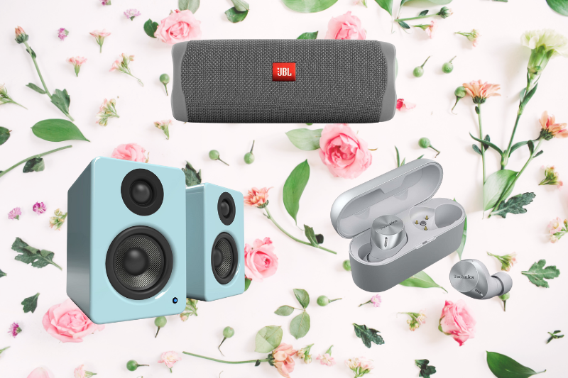Mother’s Day Gift Ideas: 5 Best Audio Gifts For Mom (2022)