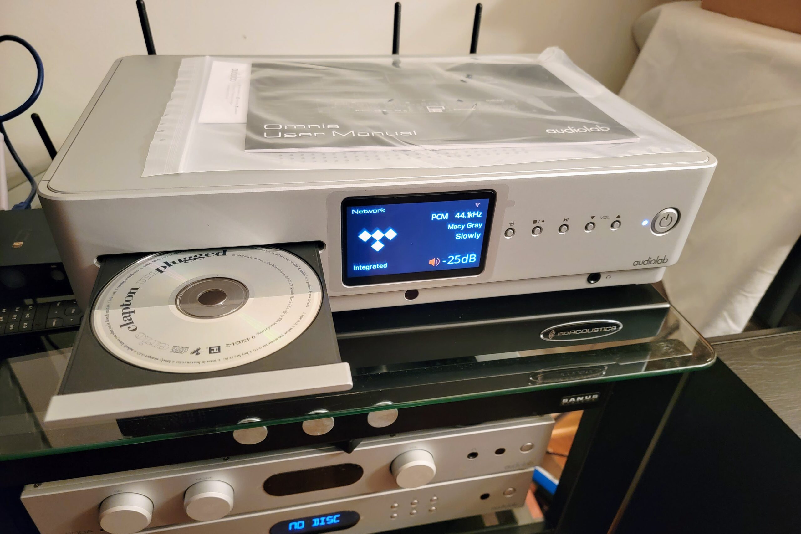 Audiolab Omnia Integrated Amp In The House: First Impressions And Unboxing Pics!
