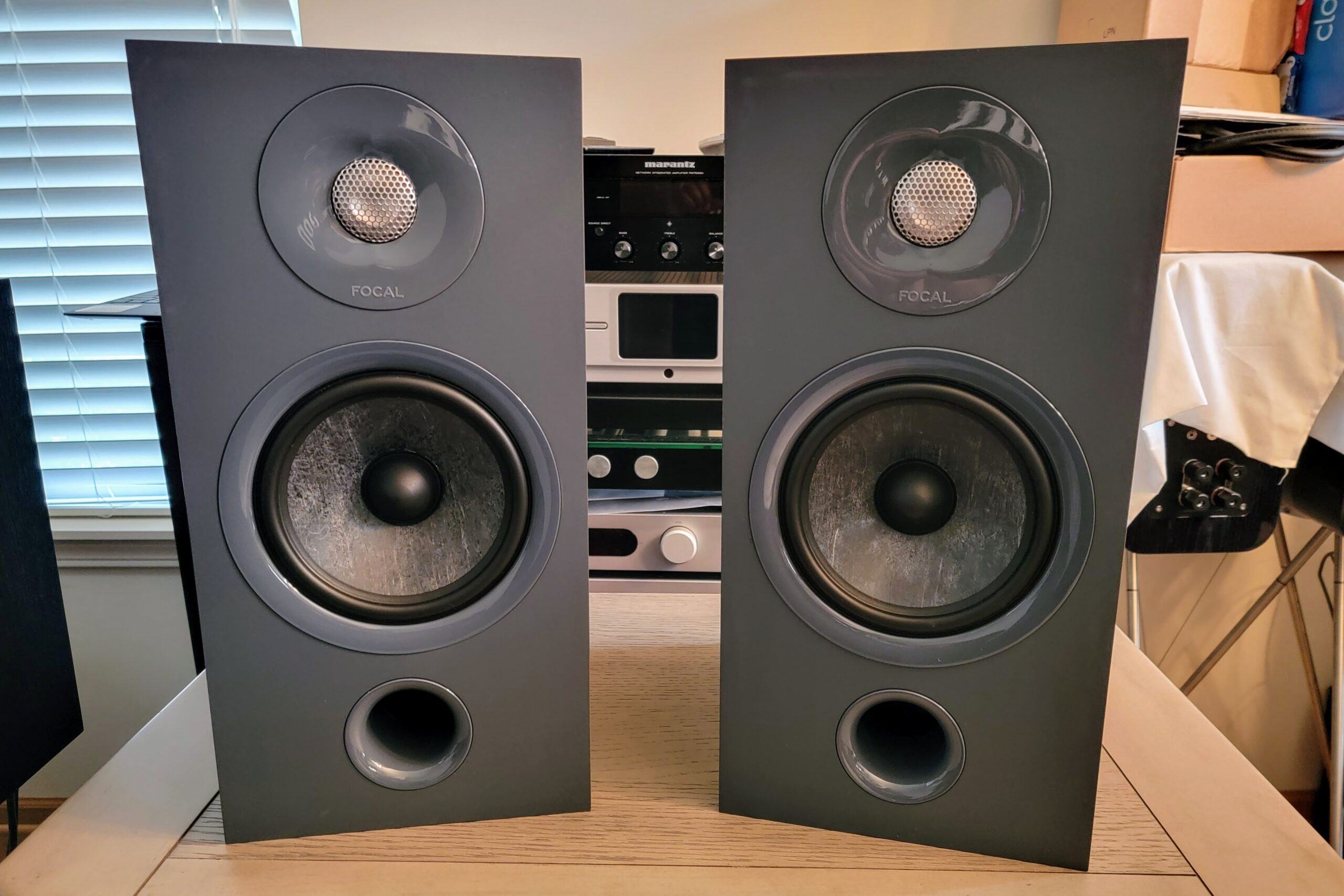 Focal Chora 806 Bookshelf Speaker In The House: First Impressions And Unboxing Pics!