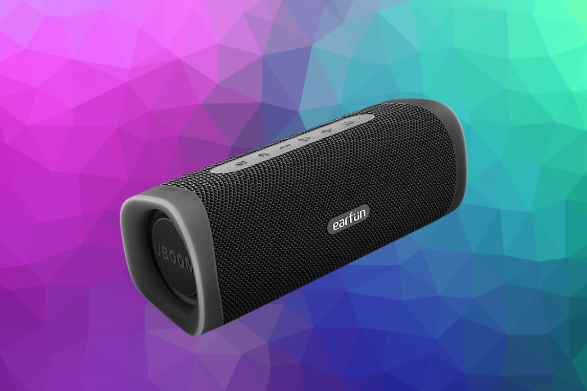 EarFun UBOOM L Review: This Awesome Portable Bluetooth Speaker Is A Steal At $79 (Or Less)!