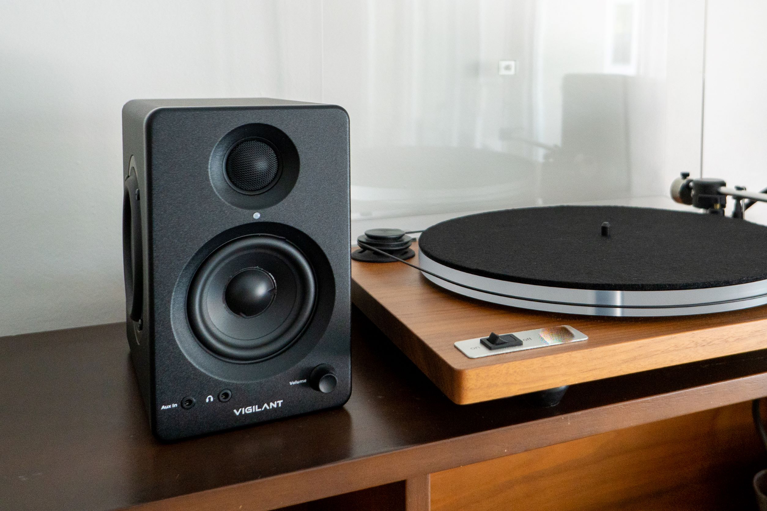 Vigilant Audio SwitchOne Review: Small Speaker, Big Sound!