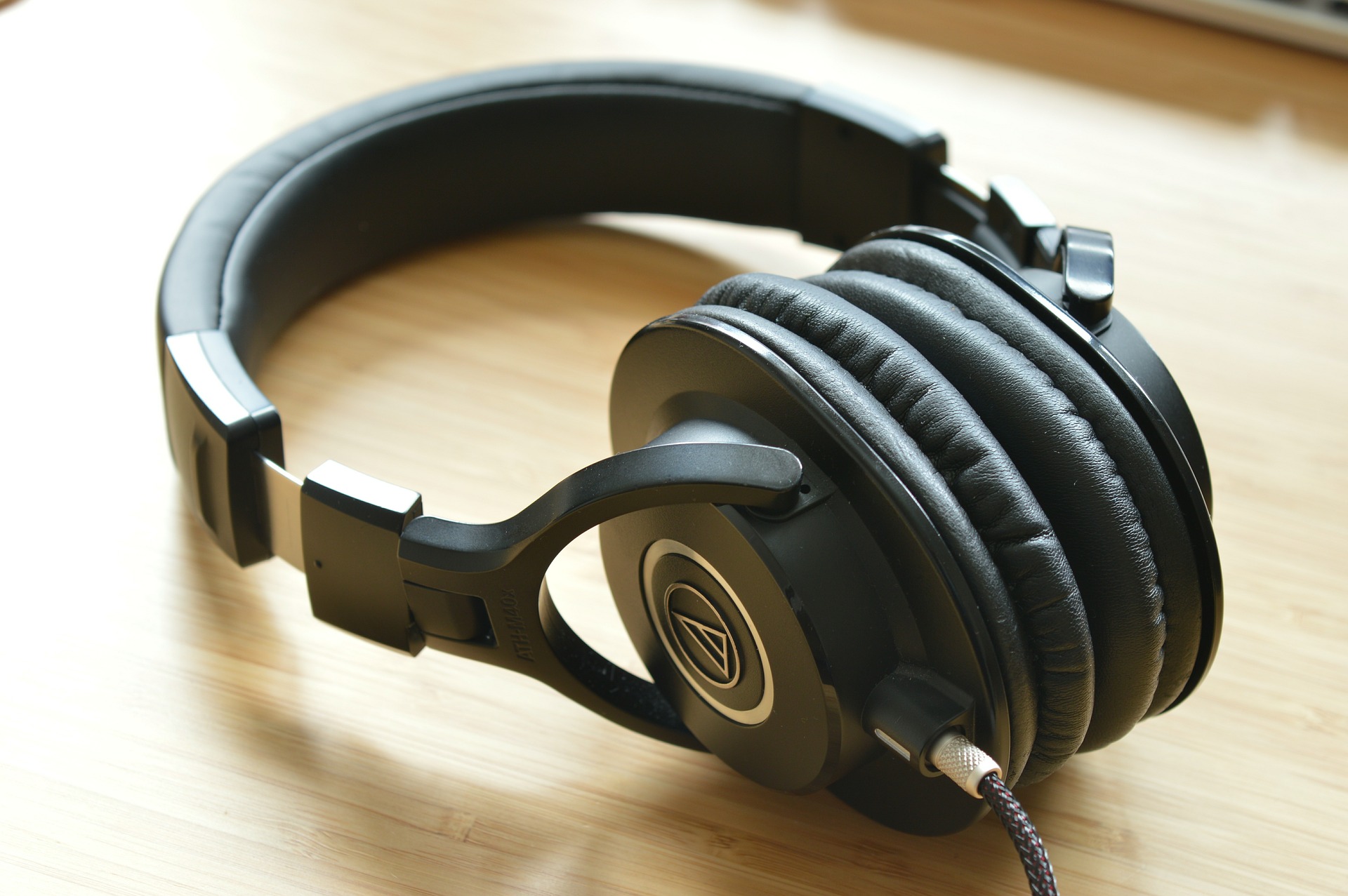 Audiophile For Beginners: How Do Headphones Work?‍