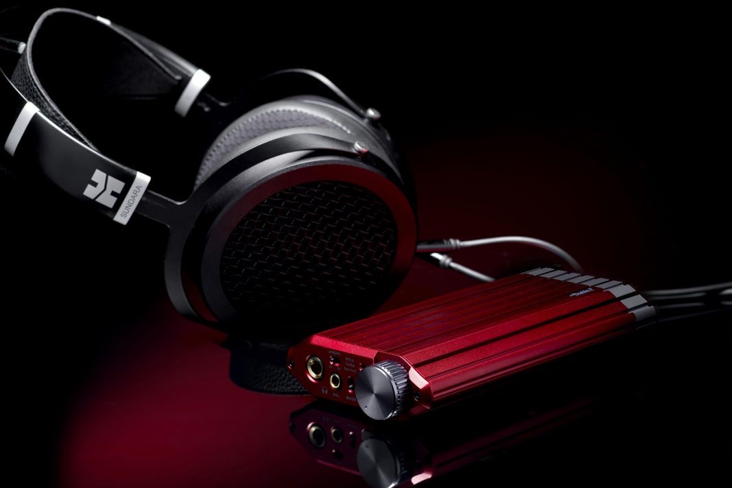 iFi iDSD Diablo 2: The World’s First Portable DAC/Headphone Amp With aptX Lossless Support